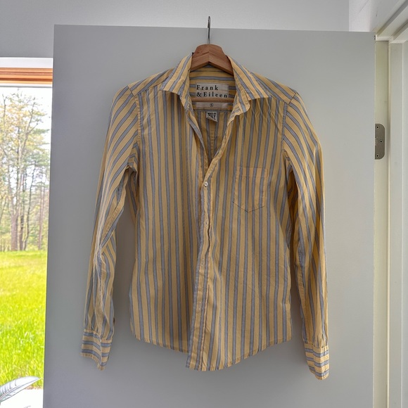 Frank and Eileen button up - Picture 1 of 3